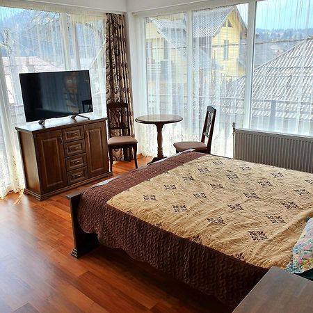 Casa Ionut Hotell Borşa Eksteriør bilde